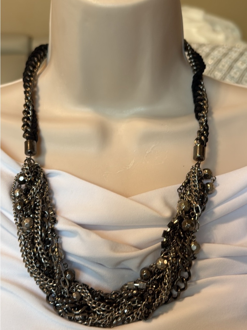 Multi-Strand Gunmetal silver Black chain stone Necklace Jewelry 22”-24”